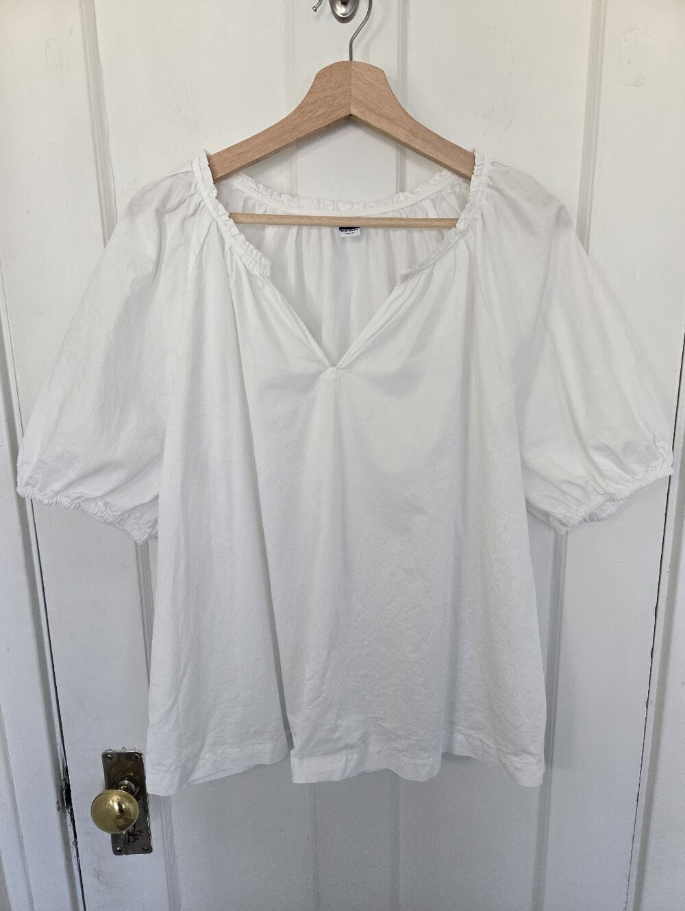 Old Navy Women's White Peasant Puff Sleeve Top Size XL Ren Fest Milkmaid Cosplay
